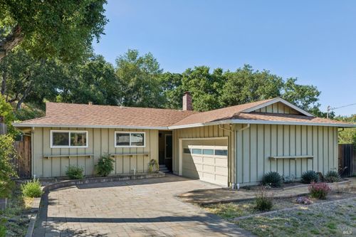 46 Drakewood Ln, Novato, CA, 94947-4649 | Card Image