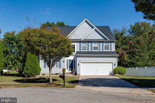 8006 Carlean Ct, Pasadena, MD, 21122-2162 | Card Image