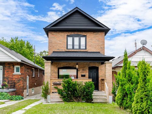 41 Dynevor Rd, York, ON, M6E3W7 | Card Image