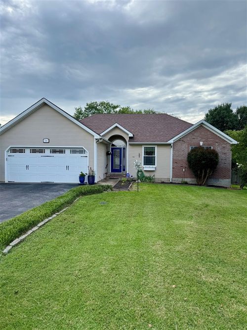 731 Park Hills St, Bowling Green, KY, 42101-4418 | Card Image