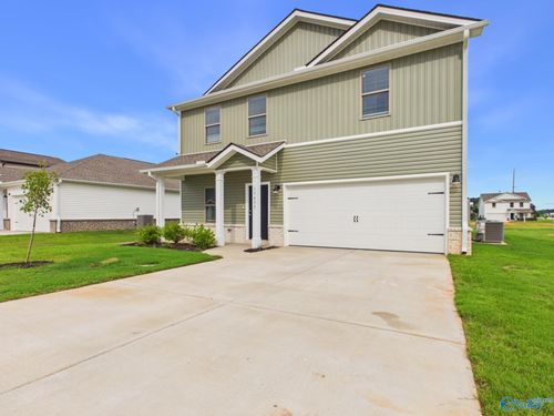 15433 Grayson Cir, Athens, AL, 35611-4271 | Card Image