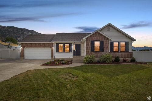 1122 200, Pleasant Grove, UT, 84062-1678 | Card Image