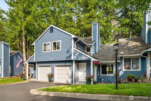 unit-102-12950 Granite Ln Nw, Silverdale, WA, 98383-7985 | Card Image