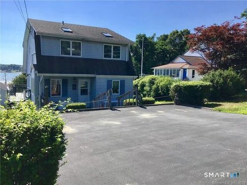 8 Arcadia Rd, Niantic, CT, 06357-2102 | Card Image