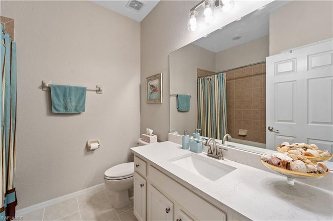 APT-203 - 14769 Calusa Palms Dr, Condo with 2 bedrooms, 2 bathrooms and 1 parking in FORT MYERS FL | Image 18