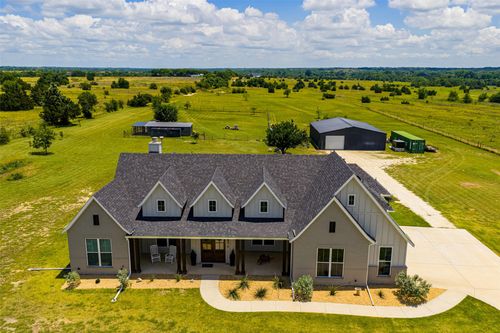 761 Dovie Ln, Milford, TX, 76670-4412 | Card Image