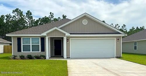 3b-8001 Westwood Circle, Ocean Springs, MS, 39564 | Card Image
