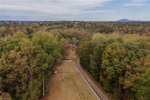 153 S River Ln, Dobson, NC, 27017-7906 | Card Image