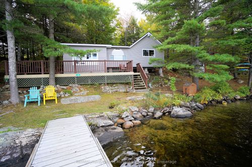 121 Healey Lake Rd, The Archipelago, ON, P2A0B7 | Card Image