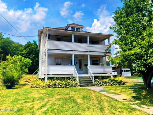 11 Blinn St, Whitehall, NY, 12887-1601 | Card Image