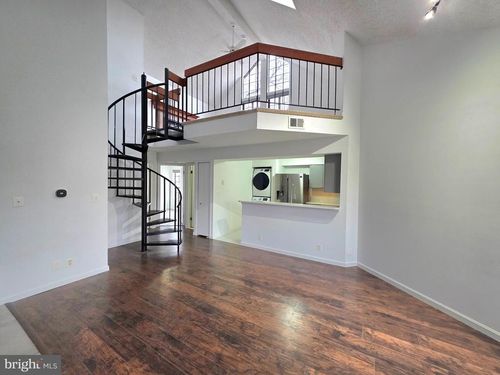 unit-f-6017 Curtier Dr, ALEXANDRIA, VA, 22310-5118 | Card Image