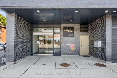 319 - 2369 Danforth Ave, Condo with 1 bedrooms, 2 bathrooms and null parking in Toronto ON | Image 2