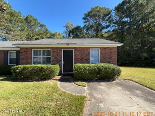 102 Easy St, Jacksonville, NC, 28546-4834 | Card Image