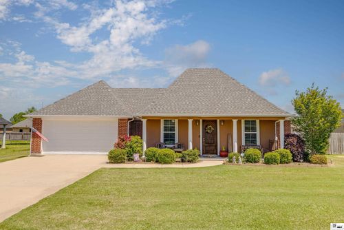 212 Hoover Dr, Monroe, LA, 71203-6402 | Card Image