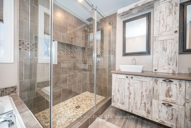 507 Edgewater Way, House other with 2 bedrooms, 2 bathrooms and 10 parking in Mackey ON | Image 26