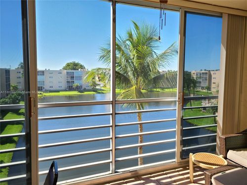 apt-405-424 Se 10th St, Dania Beach, FL, 33004-4553 | Card Image