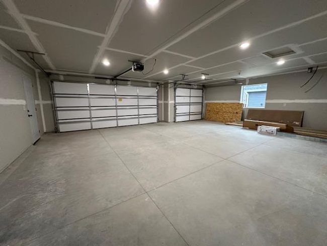 Insulated/Sheetrocked-3 Car Garage | Image 21