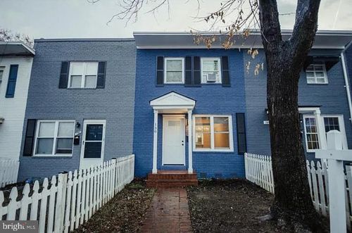 138 Dale St, ALEXANDRIA, VA, 22305-2413 | Card Image