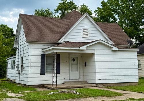707 N Monroe St, Marion, IL, 62959-2231 | Card Image