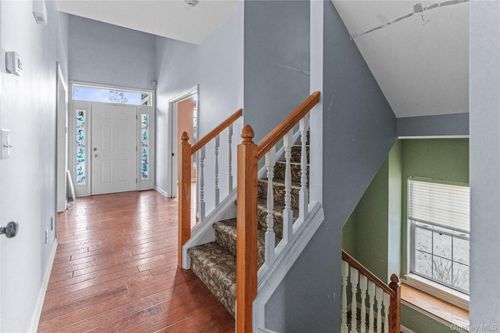 2 Bridle Way, Pawling, NY, 12564-2219 | Card Image