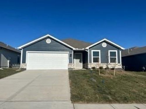 20311 W 194th St, Spring Hill, KS, 66083-6502 | Card Image
