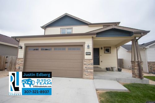 6015 Overlook Way, Mills, WY, 82604-8909 | Card Image