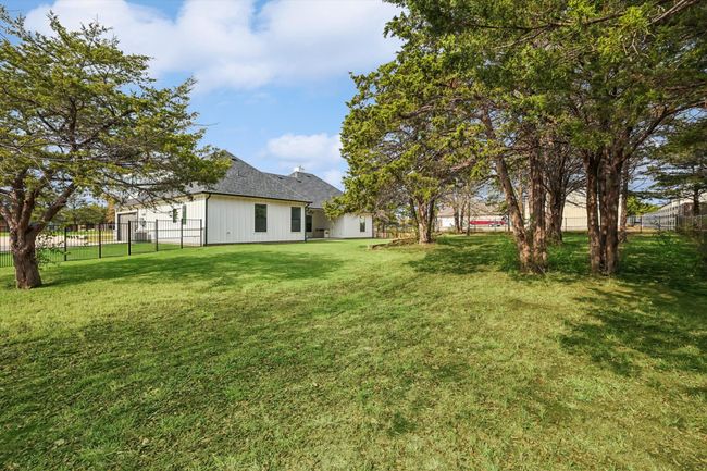 328 Brandon Way, House other with 5 bedrooms, 3 bathrooms and null parking in Pottsboro TX | Image 39
