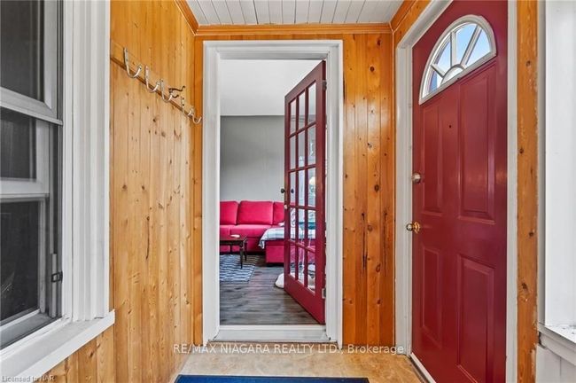 22 Blair Cres, House other with 3 bedrooms, 2 bathrooms and 2 parking in Saint Catharines ON | Image 4