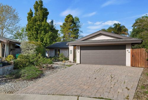 7316 Hillsboro St, Goleta, CA, 93117-2816 | Card Image