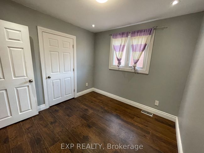UPPER - 373 Maplegrove Ave, House attached with 3 bedrooms, 1 bathrooms and 1 parking in Bradford ON | Image 7