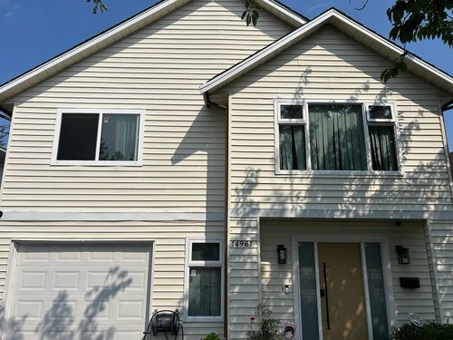 14981 98 Ave, Surrey, BC, V3R5W9 | Card Image