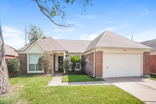 1638 Rushworth Dr, Houston, TX, 77014-2629 | Card Image