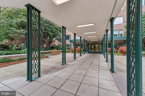 apt-3004-4301 Massachusetts Ave Nw, WASHINGTON, DC, 20016-5568 | Card Image