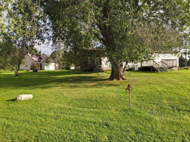 Water access in the backyard with the hydrant. | Image 23