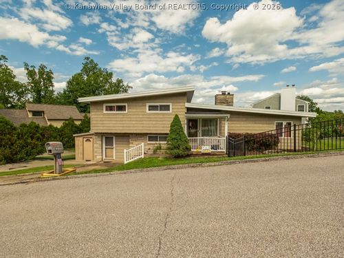 812 Carroll Road, Charleston, WV, 25314 | Card Image