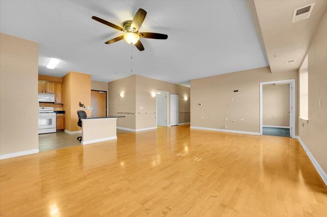 APT-506 - 9355 Irving Park Rd, Condo with 2 bedrooms, 2 bathrooms and 2 parking in Schiller Park IL | Image 14