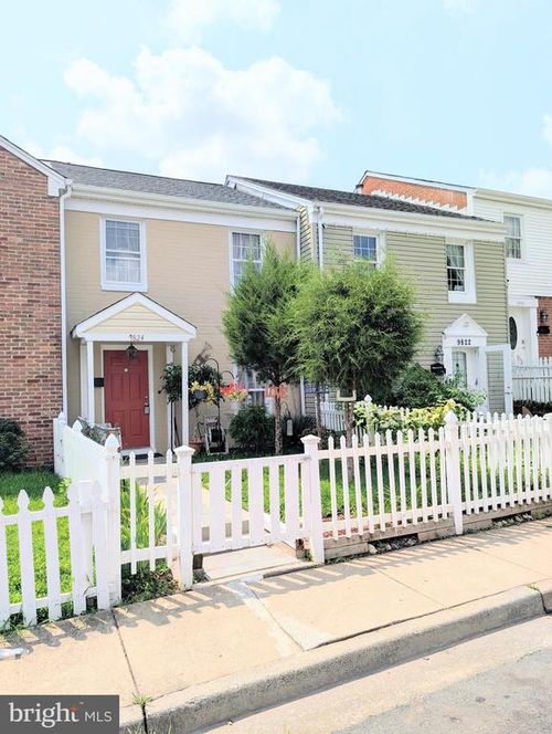 9824 Town Ln, MANASSAS, VA, 20110-5910 | Card Image