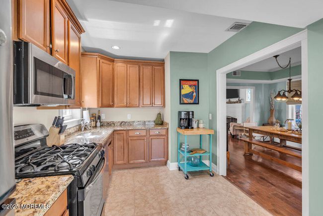 39 Ideal Ave, House other with 3 bedrooms, 2 bathrooms and null parking in North Middletown NJ | Image 18