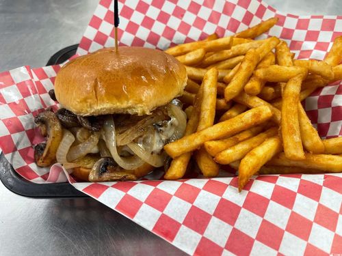 107 Atlantic Ave, Murrells Inlet, SC, 29576-8009 | Card Image