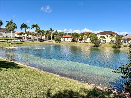 304-3-22301 Sw 88th Pl, Cutler Bay, FL, 33190-2007 | Card Image