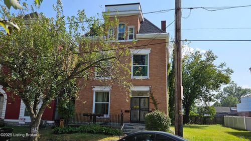 2810 W Chestnut St, Louisville, KY, 40211-1347 | Card Image