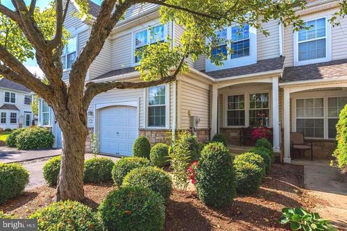 1674 Rockcress Dr, JAMISON, PA, 18929-1645 | Card Image