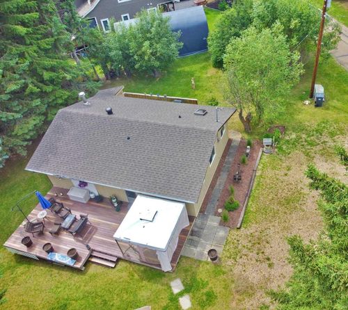 1309 Willow Rd, Sunbreaker Cove, AB, T0C2W7 | Card Image