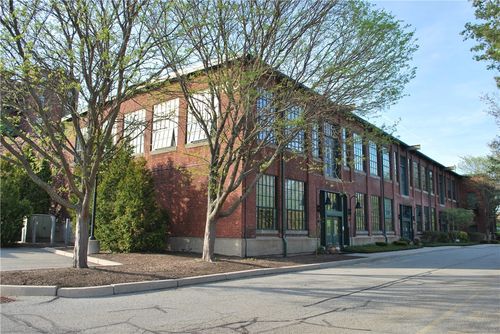 104-180 Allen St, Woonsocket, RI, 02895-4300 | Card Image