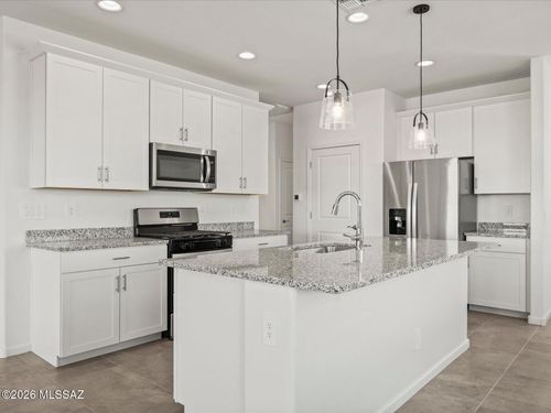 5180 W Bowen House Road, Tucson, AZ, 85757 | Card Image