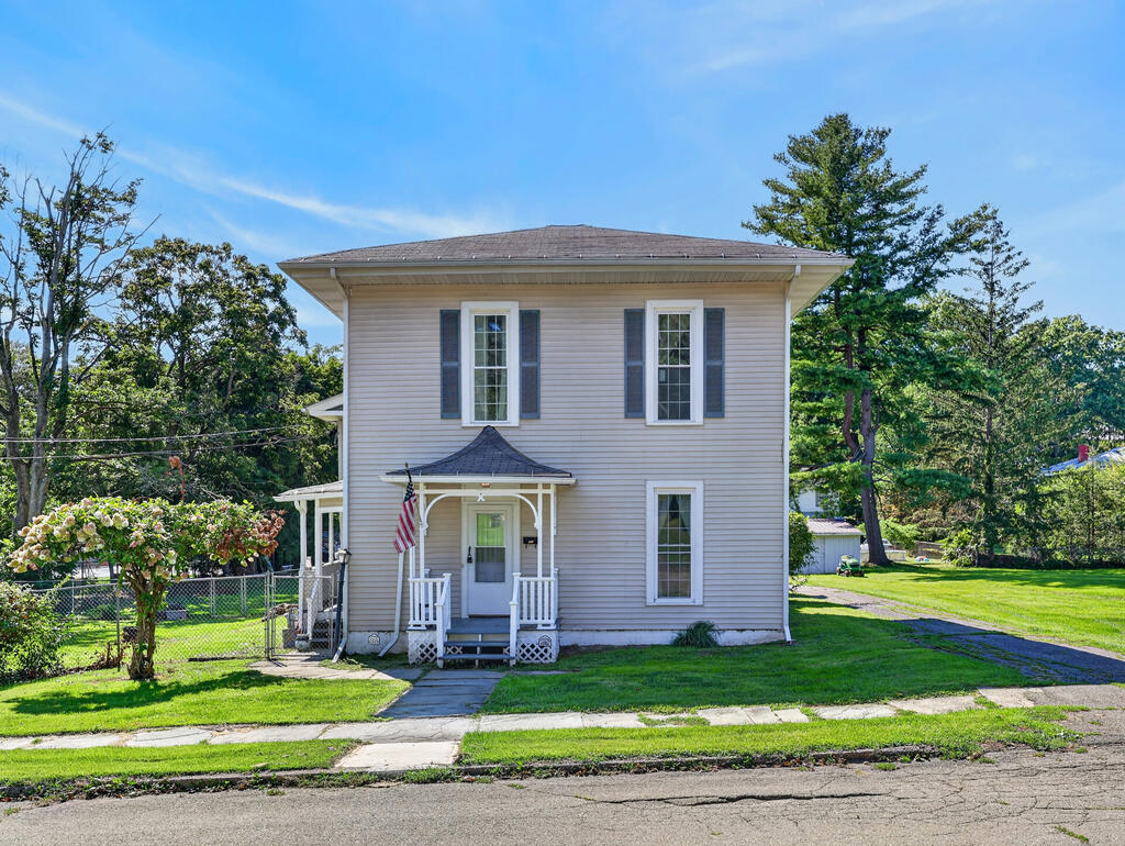 105 Cherry St, For Sale in Towanda - eXp Realty