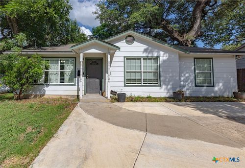 500 Mitchell St, Belton, TX, 76513-3339 | Card Image