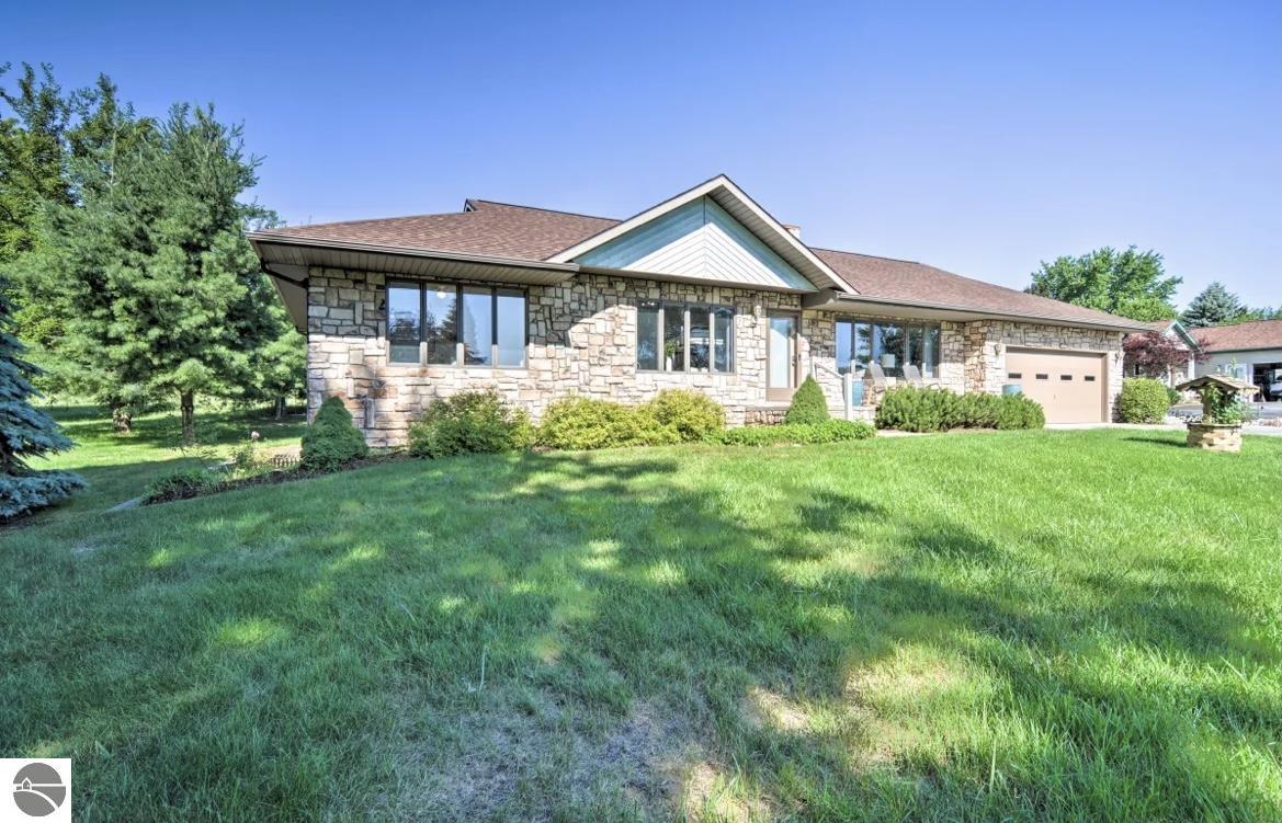 Clearview Dr, Williamsburg, MI 49690
