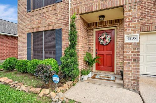 4235 Park Ridge Dr, Pasadena, TX, 77504-1705 | Card Image
