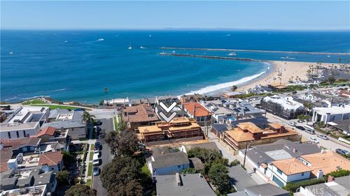 209 Narcissus Ave, Corona del Mar, CA, 92625-3004 | Card Image